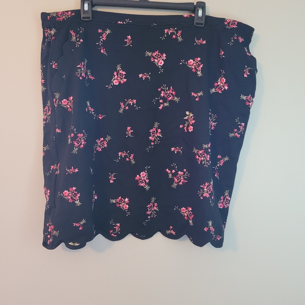 Skies Are Blue Black Black Floral Print Skirt NWT
